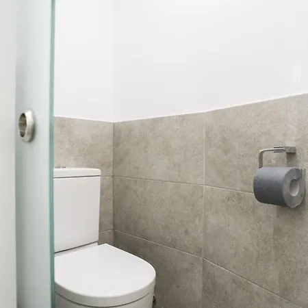 Casa De Poble Termes Romanes *